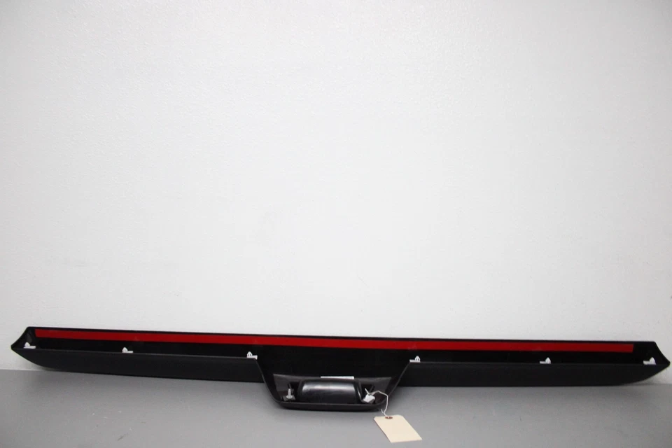 2007 2013 CHEVROLET AVALANCHE TAILGATE CAP TOP MOLDING Foto 4 de 4