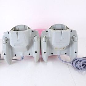 Sega Dreamcast Does Not Read Disc For Parts/Repair w/2 Controllers + Turns On