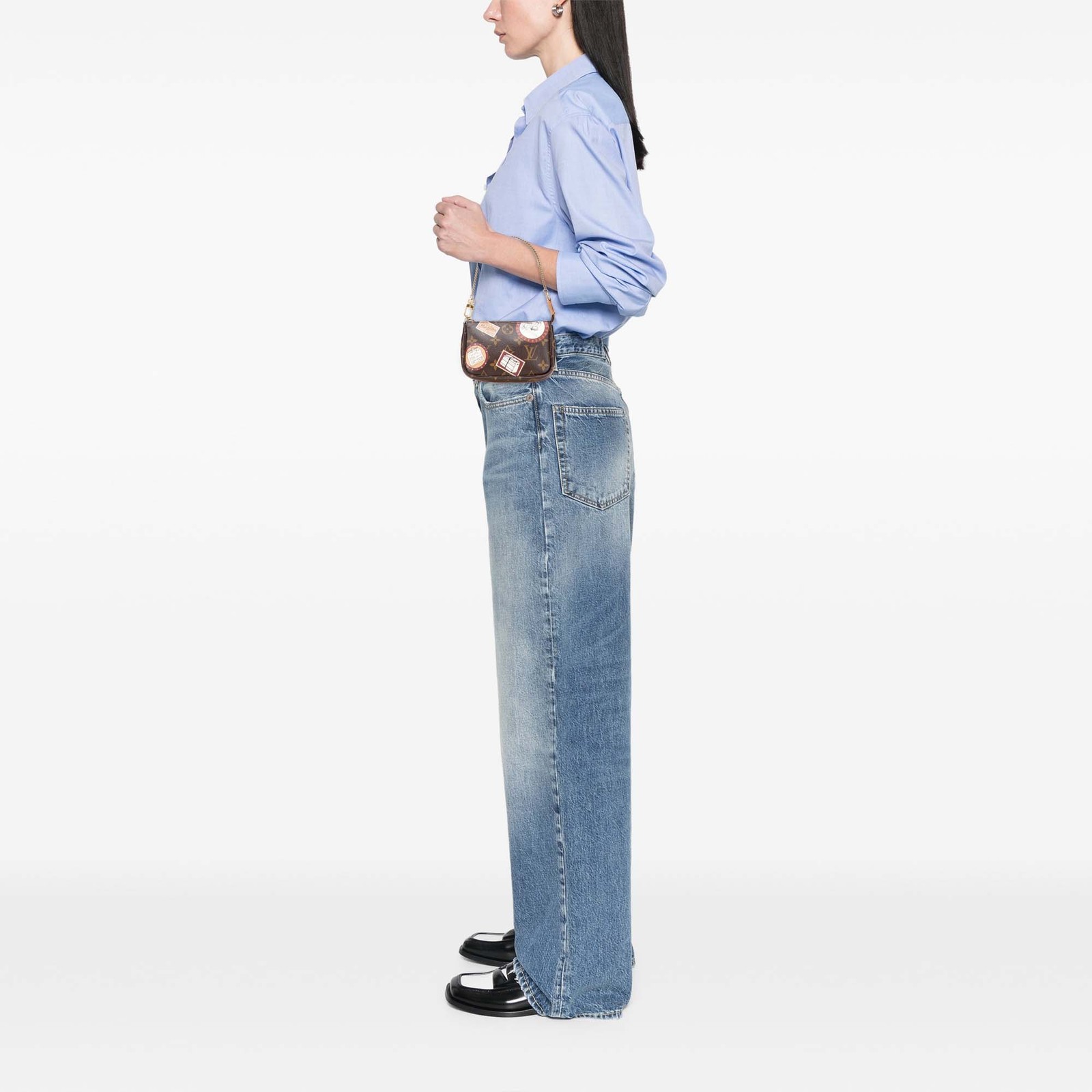 Authenticated Louis Vuitton Monogram Patch Mini P… - image 10