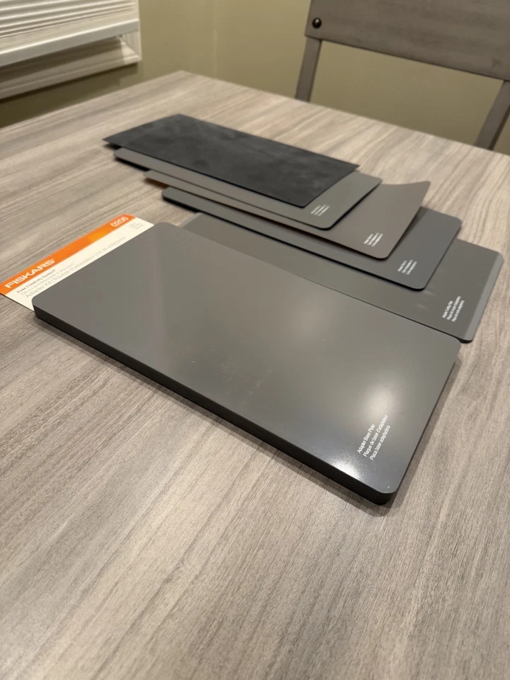 Fiskars Fuse Creativity System Adapter Kit Adaptable Plates Cutting Base Plate - Image 3 of 4