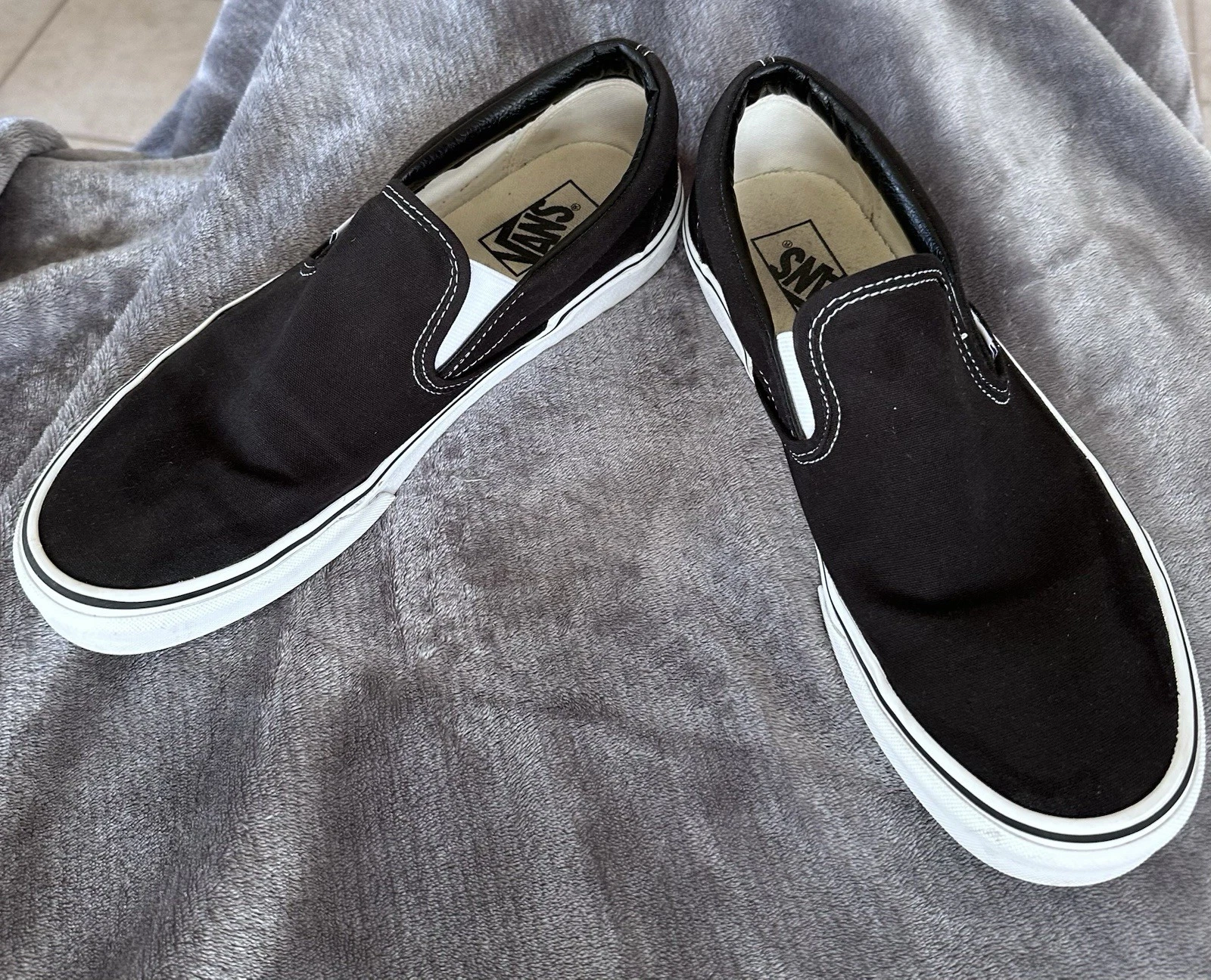 Vans Classic Scarpe da Skate Sneakers Slip On (Non Vestibili) (C08)