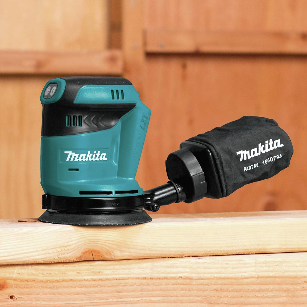 Makita XOB01Z 18V LXT Li‑Ion 5" Cordless Random Orbit Sander (Tool Only) New