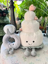  ぬいぐるみ　Amuseables Wedding Cake Amuseables Wedding Cake - Official Jellycat