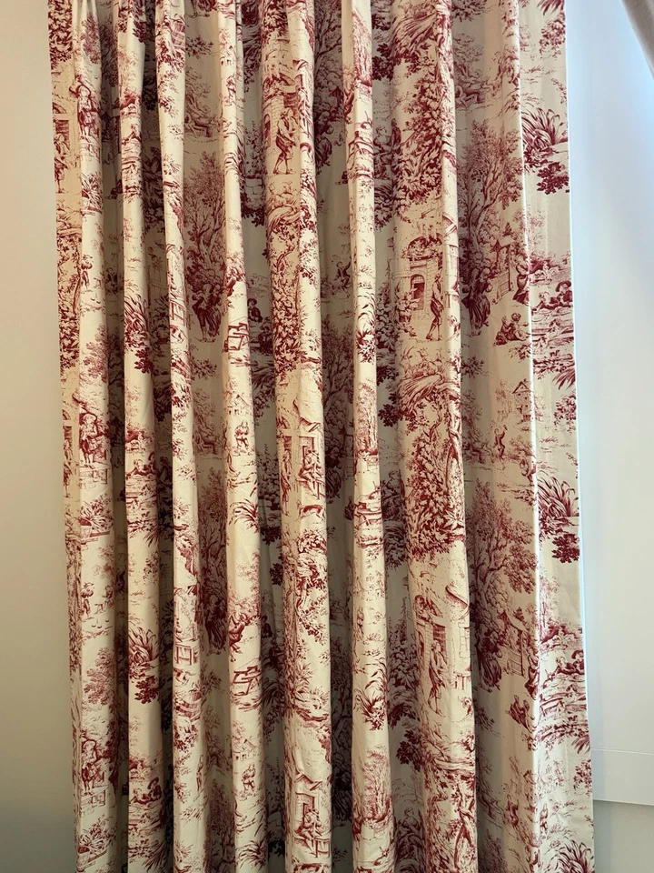 Cortinas oscuras plisadas Toile de Jouy rojas personalizadas 2 paneles 84Lx55W con pasadores Foto 3 de 4