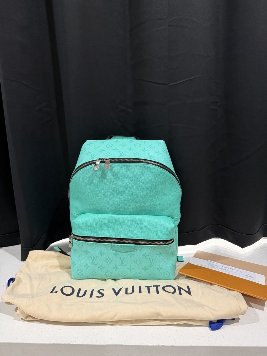 green louis vuitton backpack Discovery PM Monogram Surplus Khaki over print Louis Vuitton Discovery Miami Green