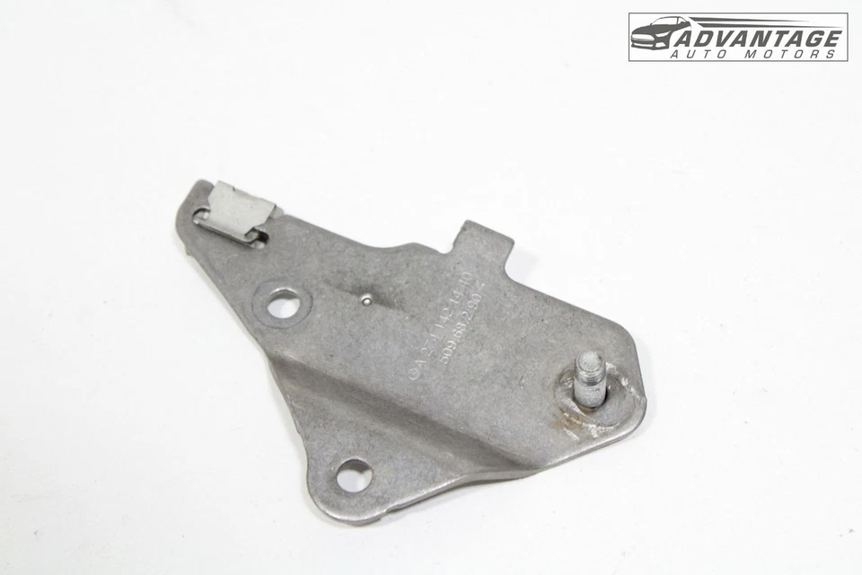 Mercedes E300 W213 2017-2019 sistema de escape de 2,0 L soporte de suspensión OEM Foto 3 de 4