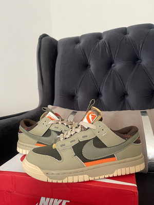 Nike Dunk Low Low Top Sneaker Grün/Orange/Beige EU 39 Neu mit Karton