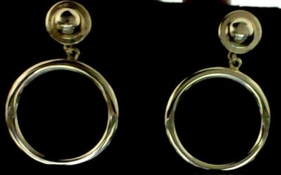 Replica Marilyn Monroe Gold Hoop Earrings as seen in Niagara (Card Included) | eBay Replica Marilyn Monroe Gold Hoop Earrings as seen in Niagara (Card Included) | eBay