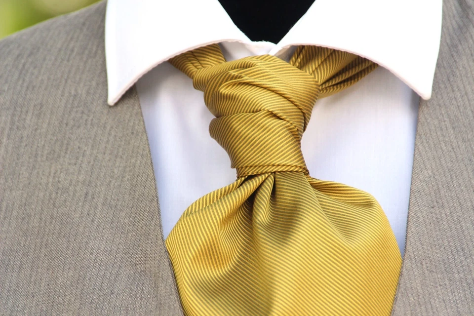 Caja de regalo para hombre Cravat Ascot oro mostaza sólida 100 % seda A093 Foto 3 de 4