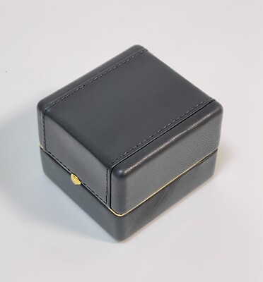 GRAFF ギフトボックス 黒 レザー　リング GRAFF Authentic Ring case Black Leather Accessories Jewelry empty