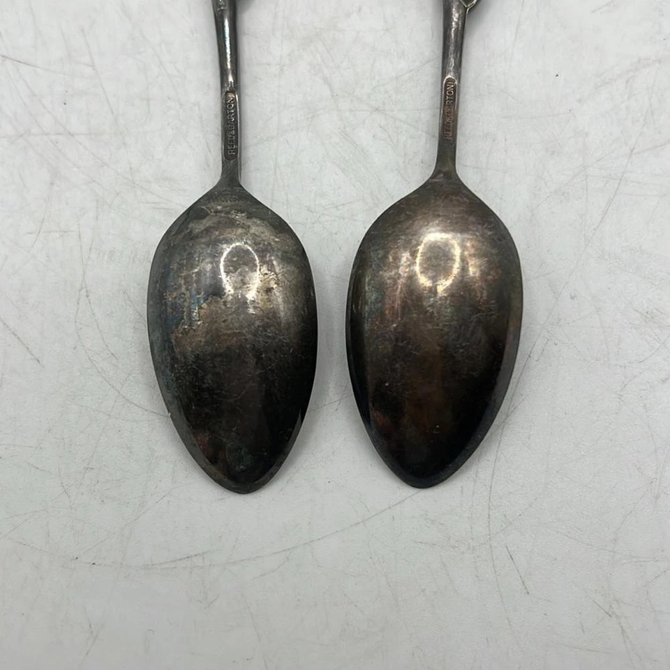 Juego De Colección 2 Cucharas Caña Barton Plato Plata Arlequín Hollyhocks Flores Foto 4 de 4