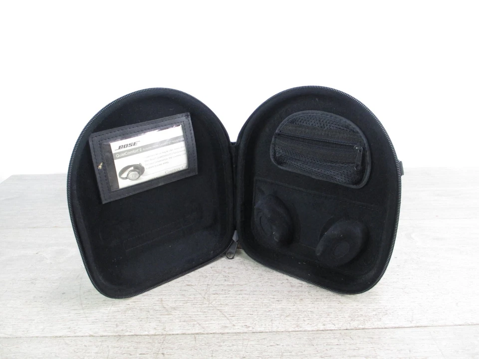 Bose QuietComfort QC2 Acoustic Noise Cancelling Headphone Carrying Hard Case - Image 2 of 4
