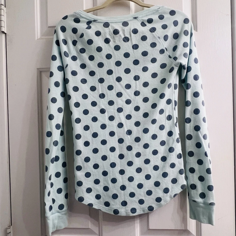 Pijama térmico Victoria's Secret ROSA LS azul claro con lunares azules pequeño Foto 3 de 4