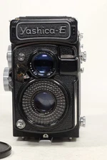 YASHICA E Flash Yashinon 80mm f3.5 TLR Film Camera PLEASE READ