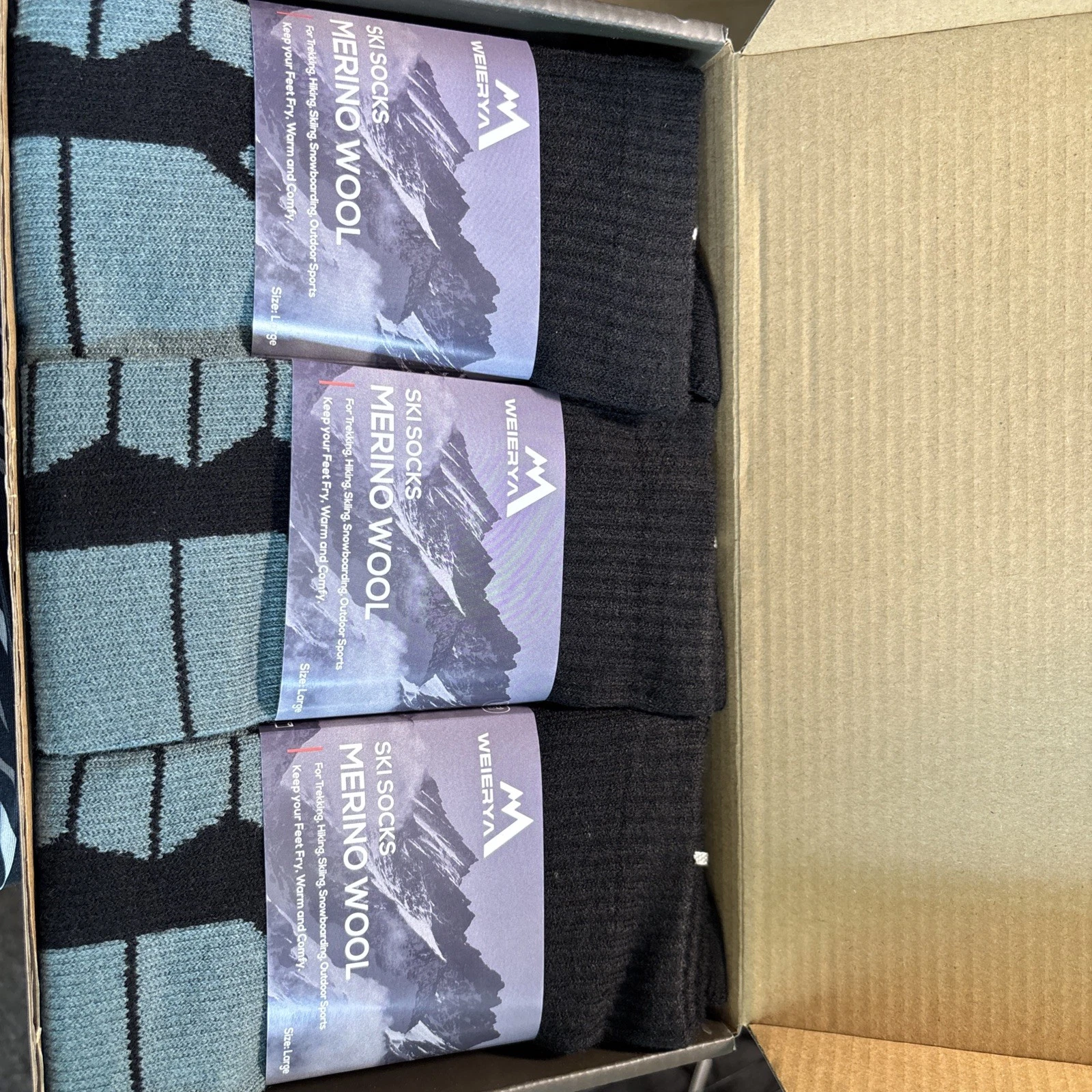 Weierya Merino Wool Socks Size Large US 7-9.5 3 Pairs Box Hiking Skiing Walking