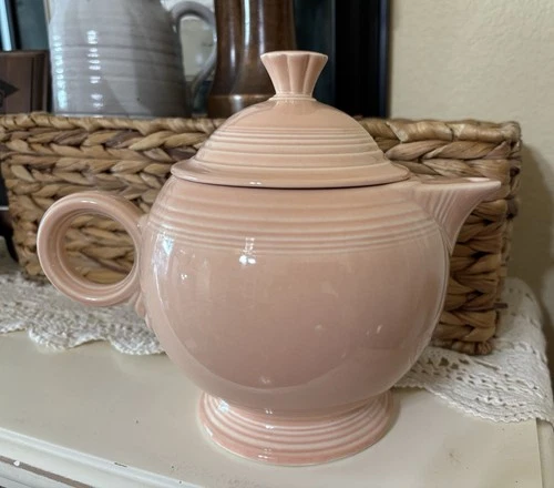 Fiesta Peach Pink Rose Apricot Tea Pot With Lid