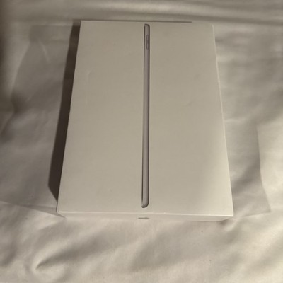 Apple iPad (8th Generation) A2270 32 GB, Wi-Fi 10.2 in Space Gray *READ*