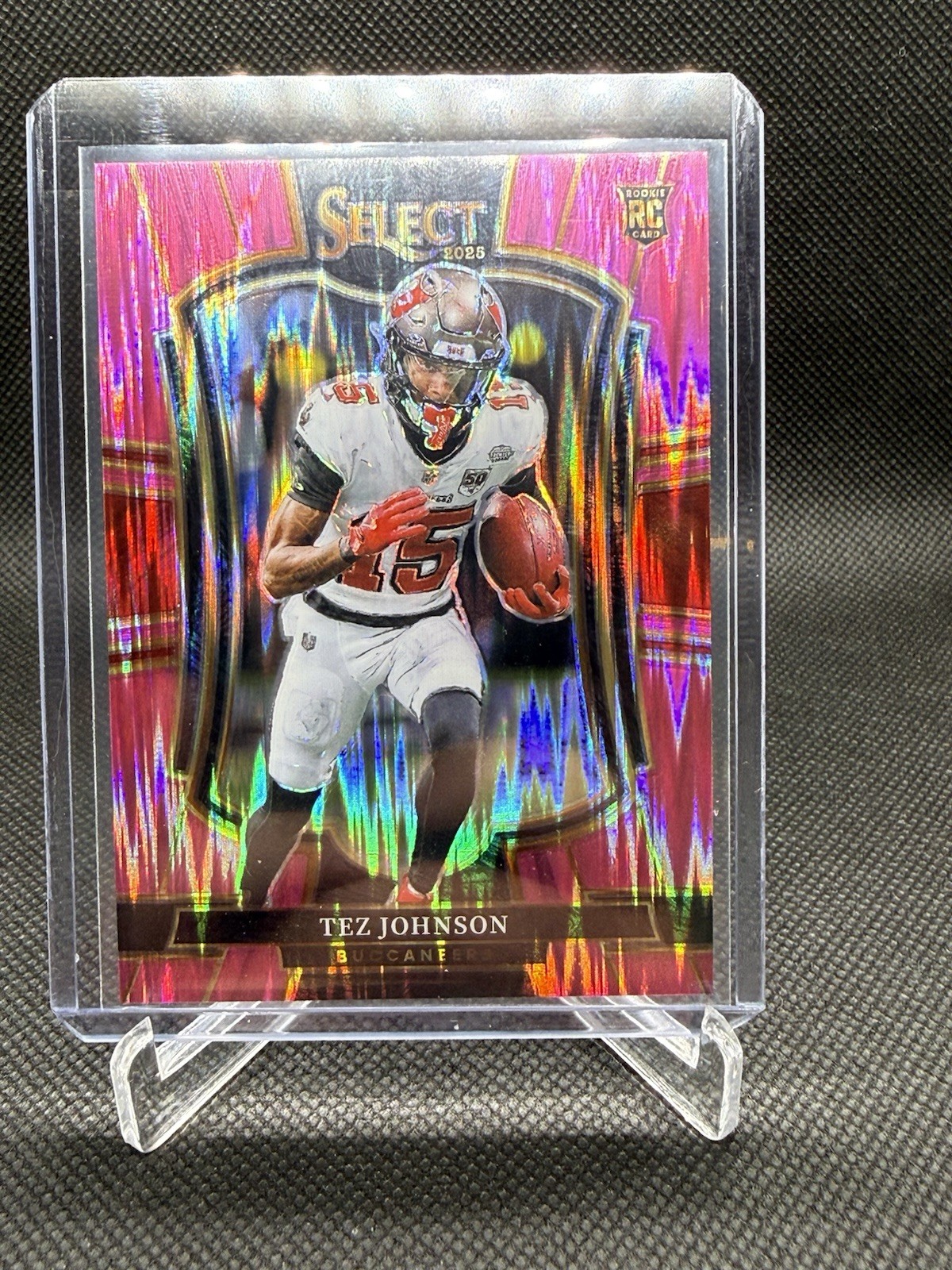 2025 Panini Select - Premier Level Tez Johnson #138 Pink Shock Prizm (RC)