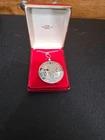 FRANKLIN MINT CASINO DE MONTE CARLO 100 FRANCS NECKLACE IN ORIGINAL BOX