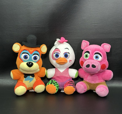 Funko Five Nights At Freddys FNAF Glamrock Freddy Chica, Pigpatch 7 in Plush Lot