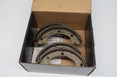 Brake Shoes Set fits IVECO DAILY Mk2, Mk3 2.8D 95 to 07 2992568 2995758 2995817