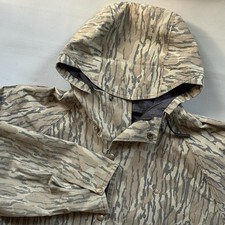 Vintage Cabelas Realtree Camo Hooded Jacket Mens Large Made in USA Hunting