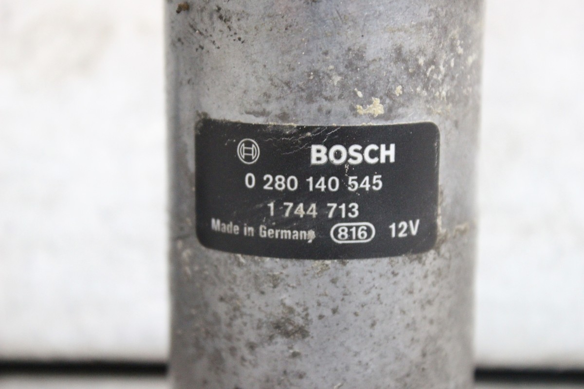 BMW E36 E46 E39 IAC Idle Air Control Valve 1744713 96-06 323 325