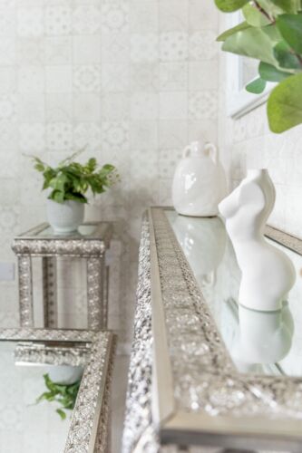 Silver Embossed Metal Glass Moroccan Style Console Table (GZ420) - Picture 10 of 10