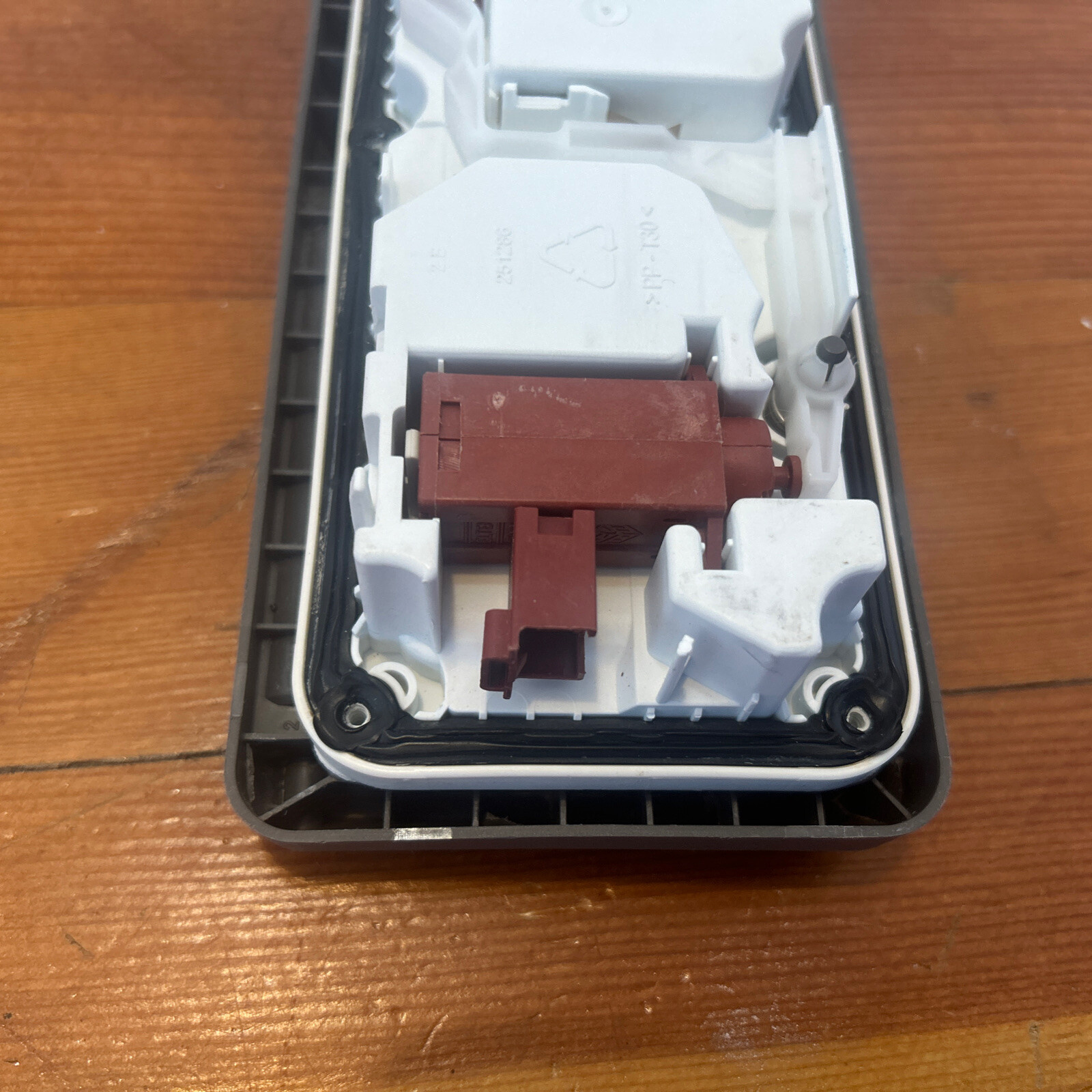 Whirlpool Dishwasher Detergent Dispenser W10409521/W10304408/W10304403