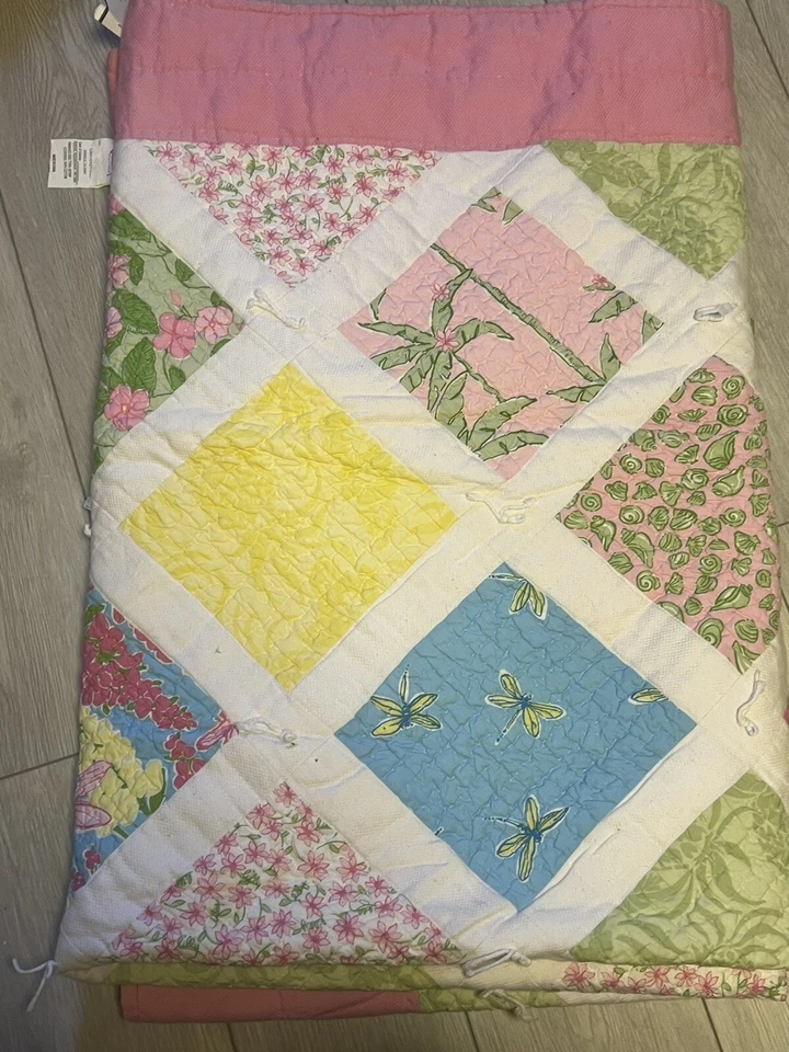 LILLY PULITZER Pottery Barn DOBLE Edredón Retazos Rosa Verde Libélulas Usado en Excelente Condición Foto 2 de 3