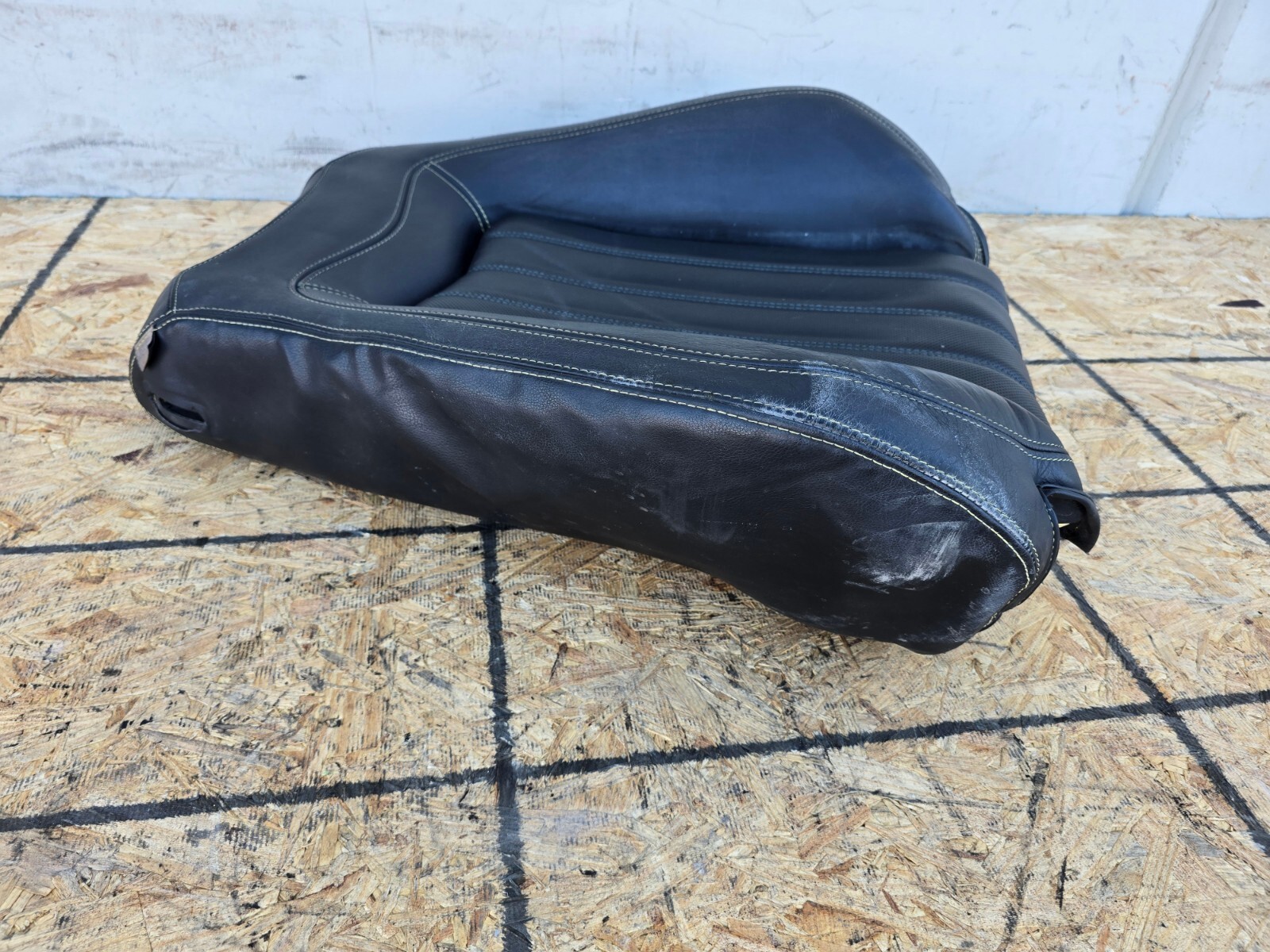 RIGHT FRONT SEAT UPPER CUSHION ASSEMBLY 58k 08-12 MASERATI GRANTURISMO 4.2L M145