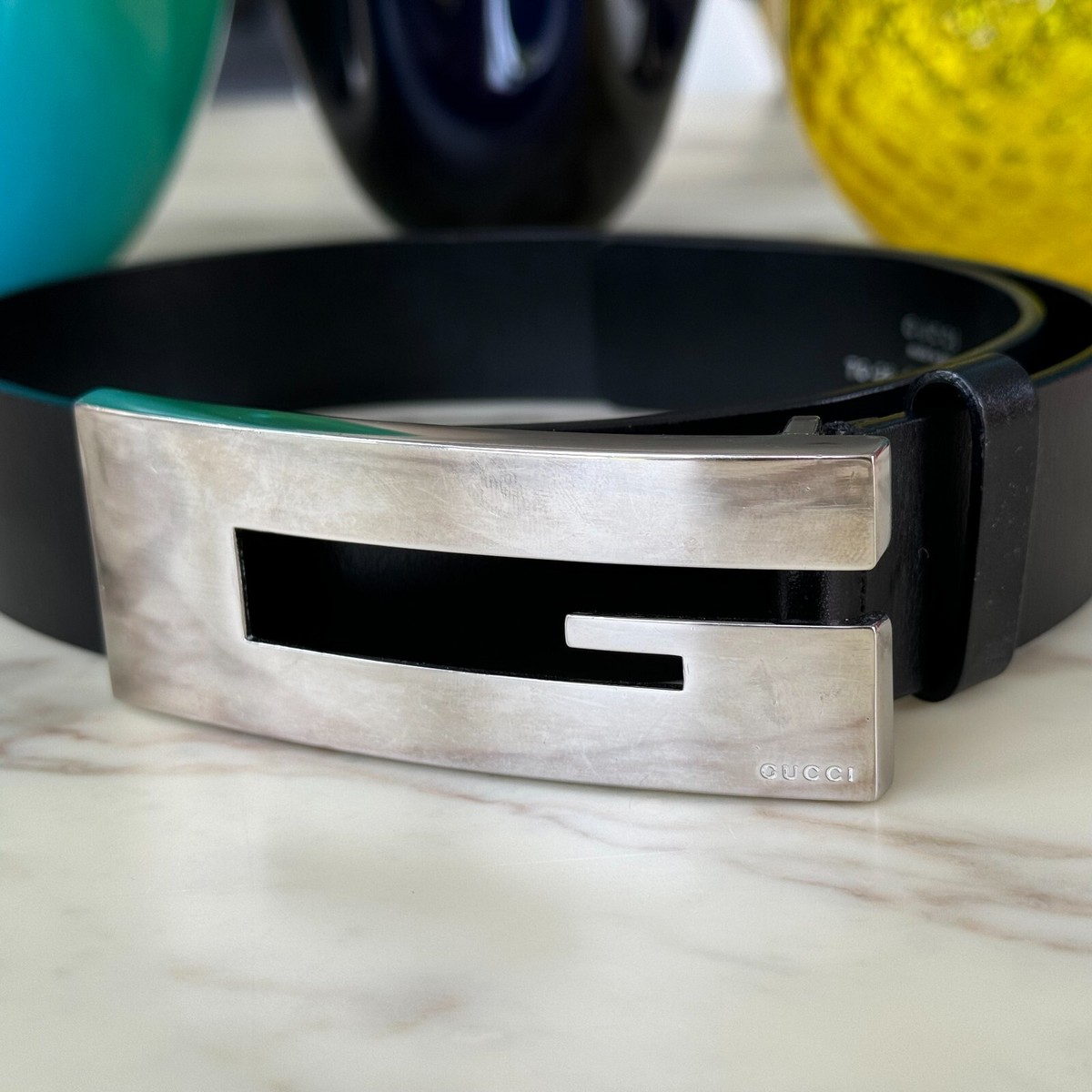 GUCCI by Tom Ford black leather belt w/ G buckle size 70/28 from F