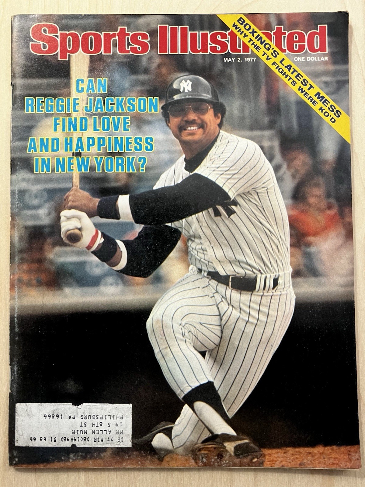 May 2 1977 issue of Sports Illustrated Yankee's Reggie Jackson
