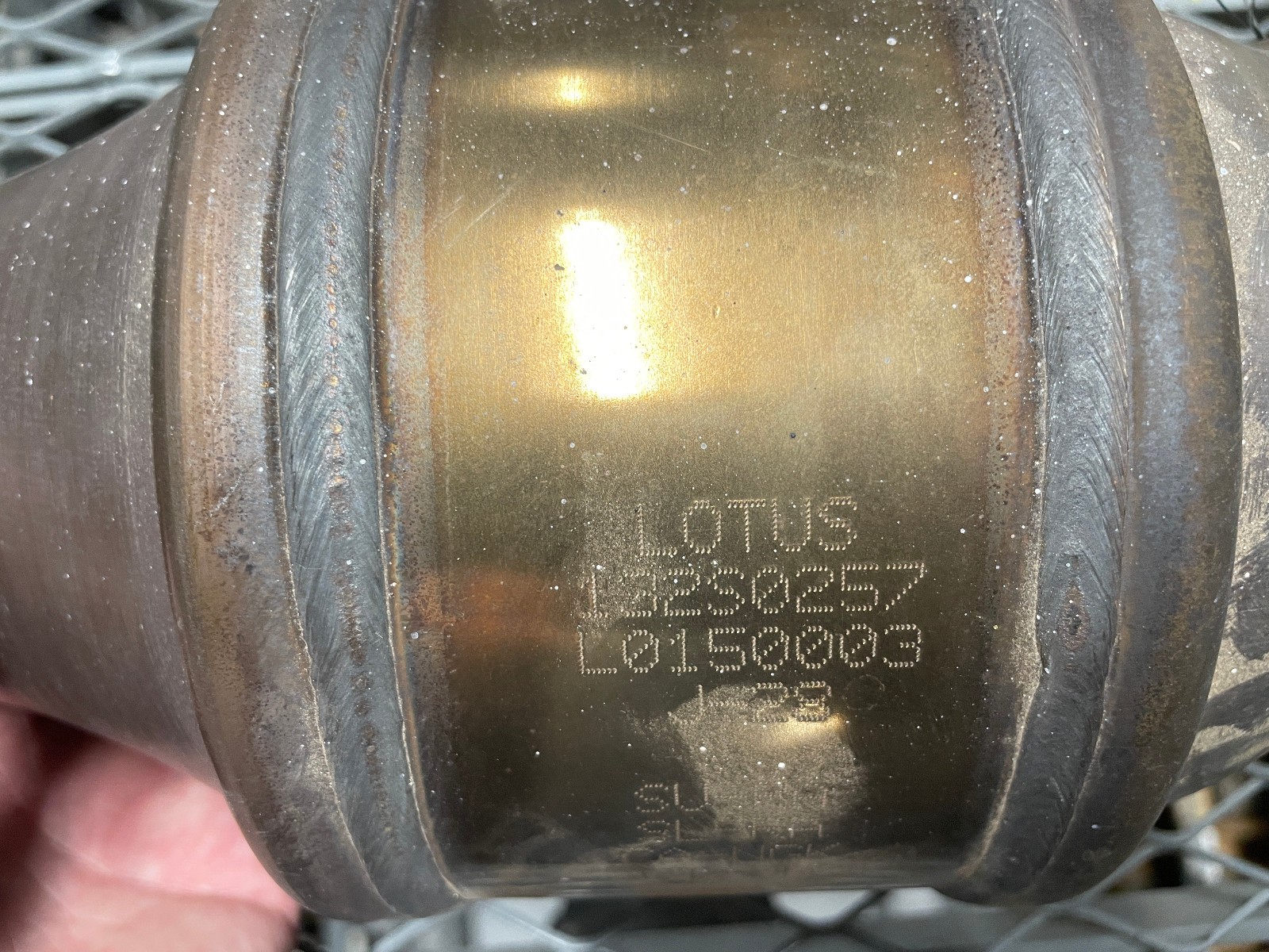 A132S0257F Lotus Evora 400 / GT 3rd exhaust pipe