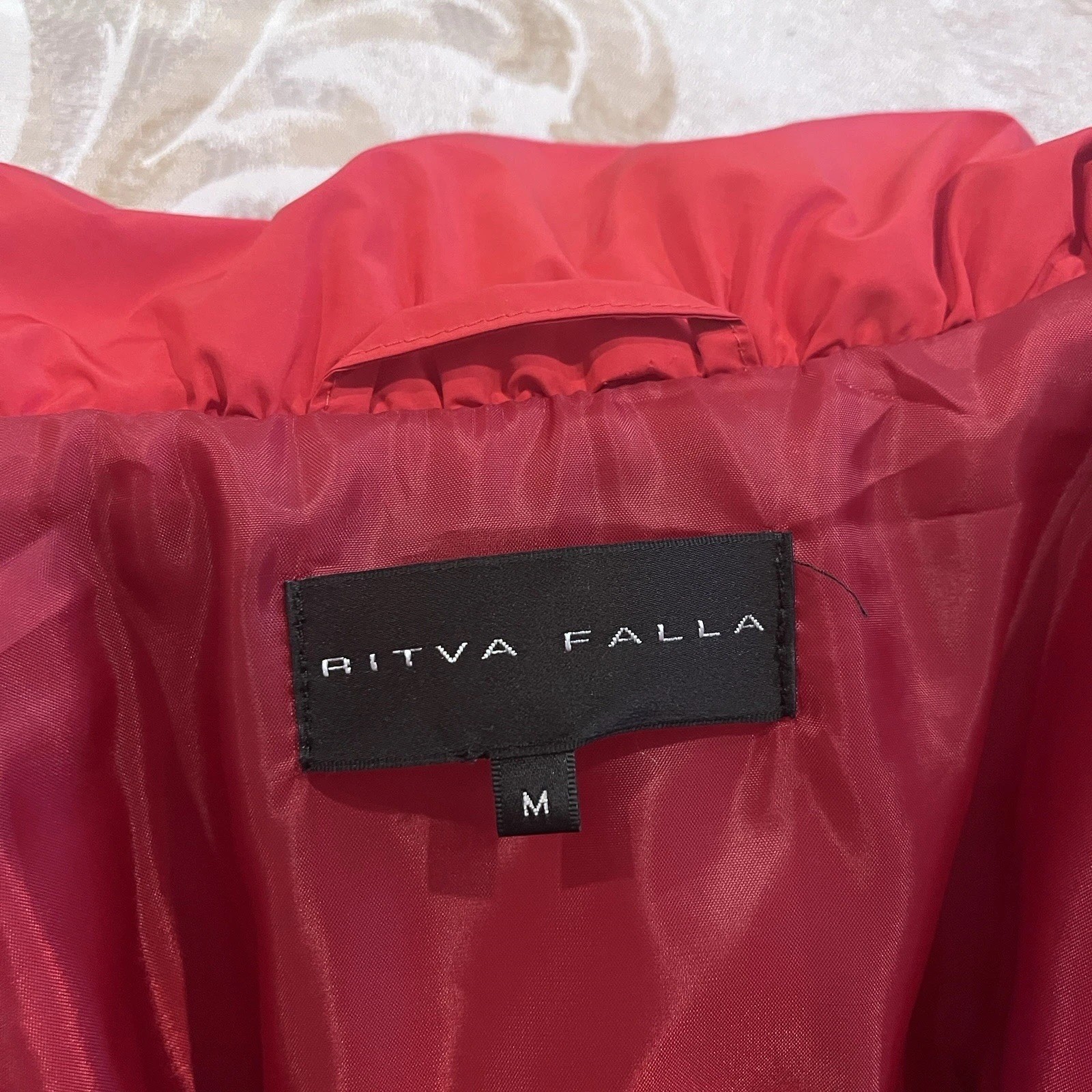 Ritva Falla Artsy Statement Long Button Down Red … - image 17