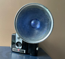Used VTG Kodak Brownie Hawkeye Flash Camera w/Flash. Untested, note condition 