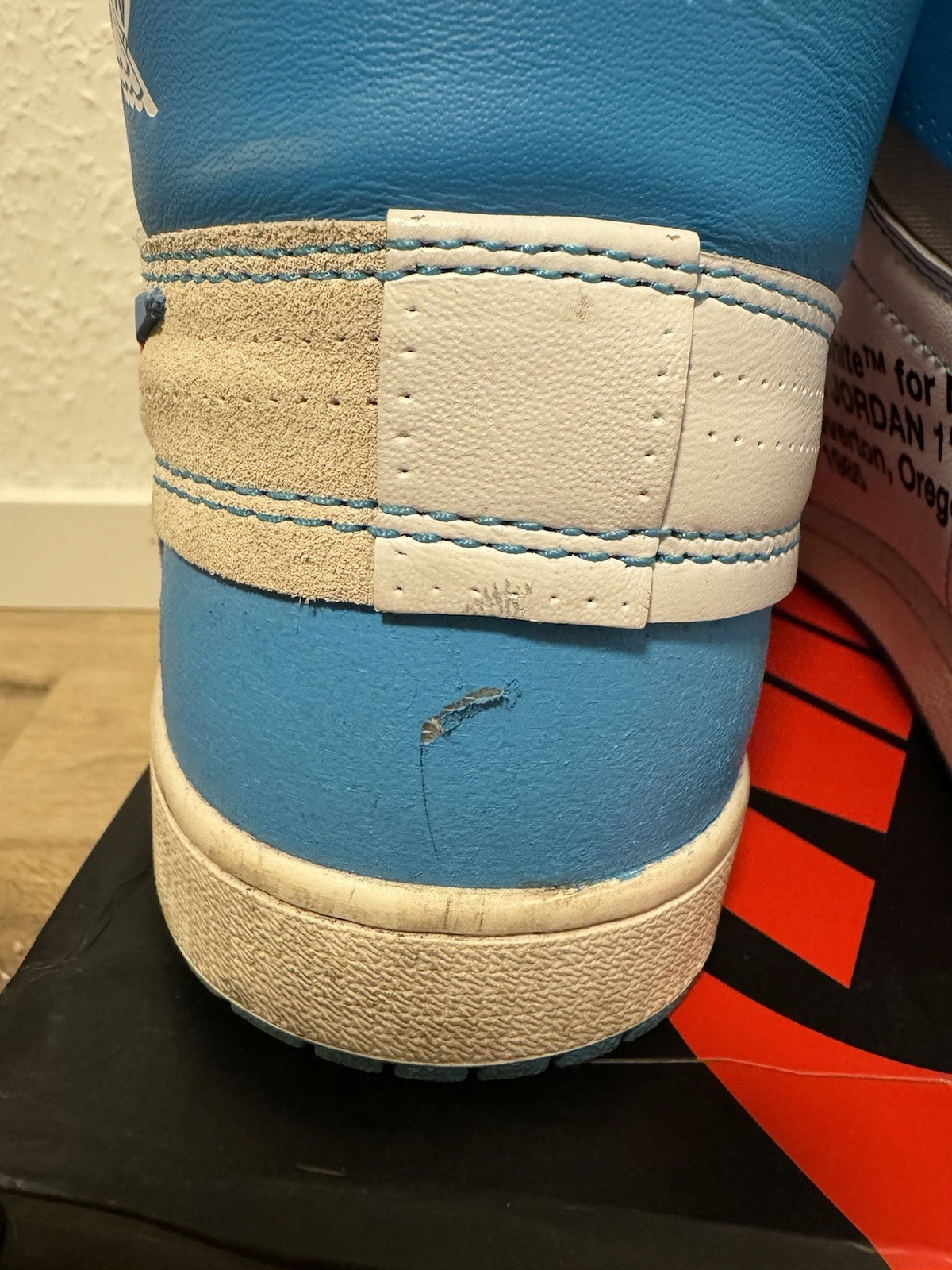 Off White X Nike Jordan 1 Retro High University Blu US11 UNC