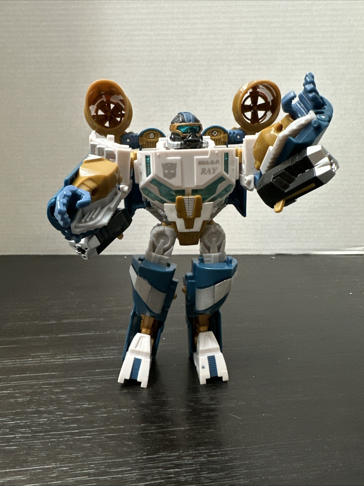 Transformers HUNT for the DECEPTICONS Voyager Class SEA SPRAY Only w/o Accs HFTD