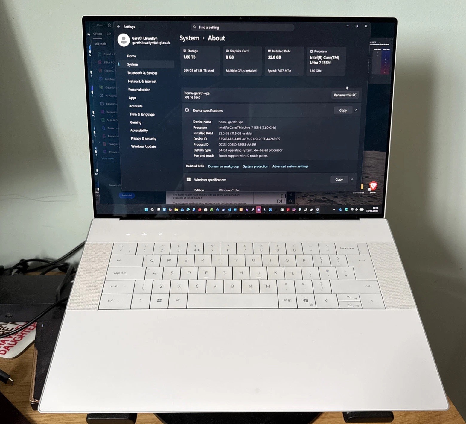 Dell XPS 16 9640 Ultra 7 / RTX 4070 / 32GB / 2TB OLED Touch, Excellent Condition