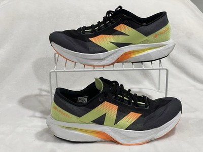 New Balance FuelCell Rebel V4 Men display picture 2
