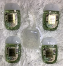 BATH  BODY WORKS WAIKIKI BEACH COCONUT HAND SANITIZER SET OF 4 FREE HOLDER