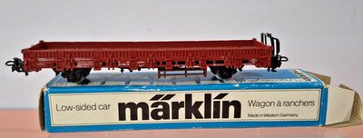 HO Marklin Low Sided Car 4694 w/ Box & 11 Posts Approx 6 1/2'' Long