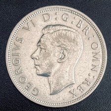 GB. 1940 silver half crown. High grade.