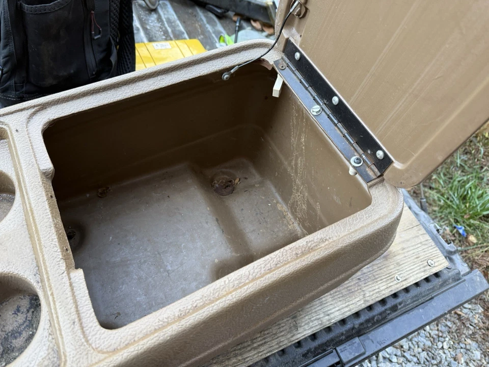 80-91 Tan Center Console F150 F250 F350 Bronco - Image 3 of 3