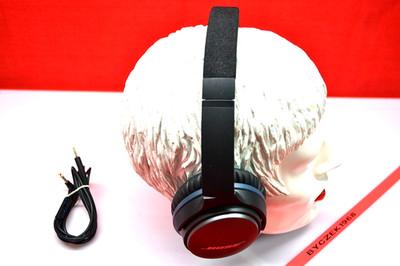 Bose Quiet Comfort - 25 Acoustic Around- Noise Cancelling Wired Stereo Kopfhörer