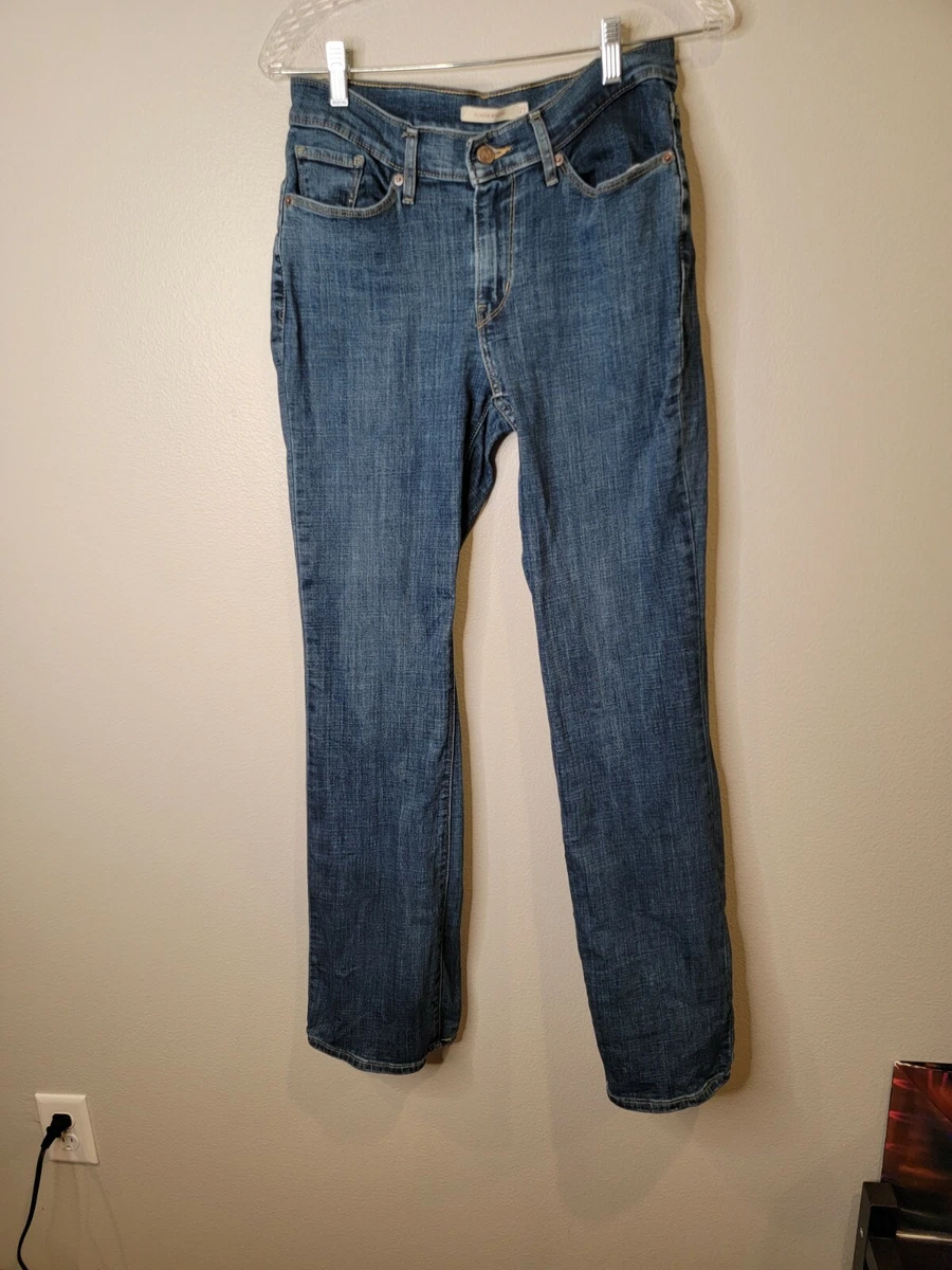 Size 27 clearance in levis