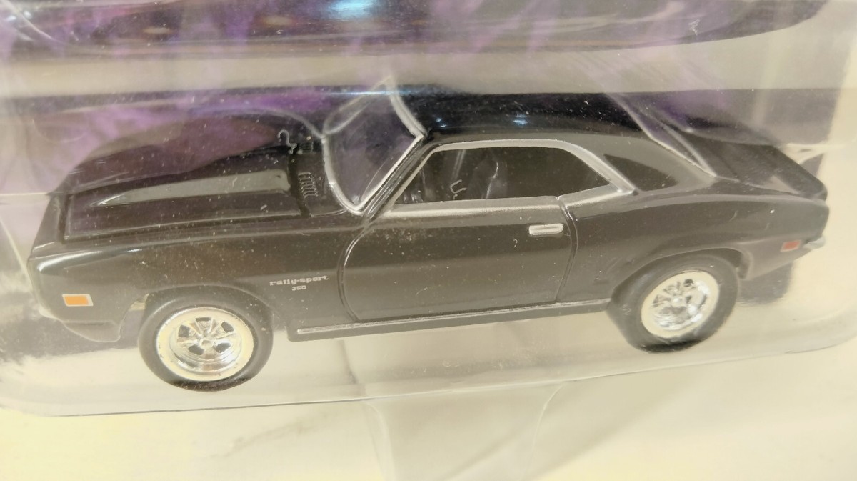 Johnny Lightning 1999 