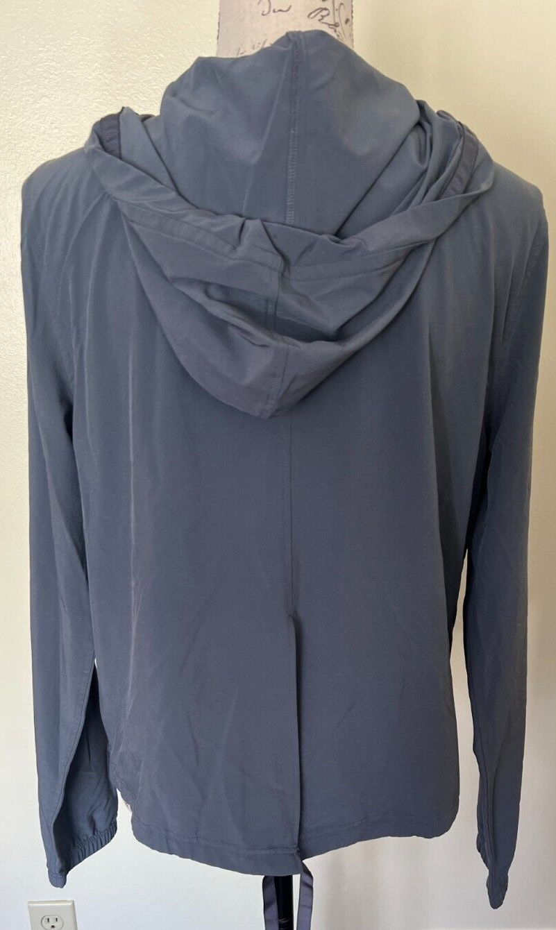 Victoria Sport Lightweight Stretch Zip Gray Hooded Jacket Women’s Small