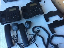 Lot Of 3 Polycom VVX 310 IP Phones (PS, Handset & Stand)