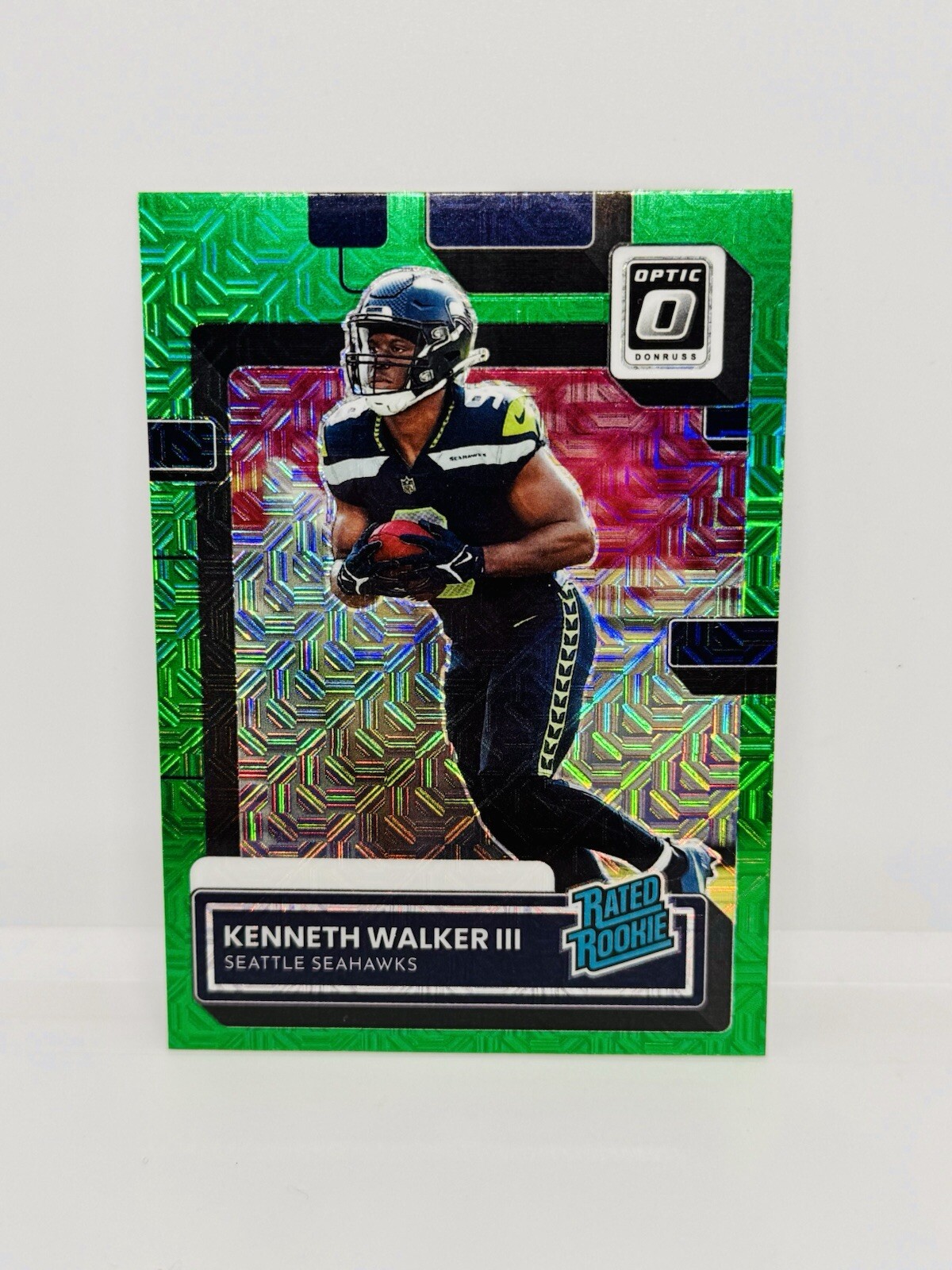 2022 Panini Donruss KENNETH WALKER Optic Rookie Preview Green Mojo Prizm #P-318